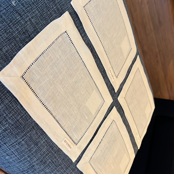 SFERRA Fine Linen Cocktail Napkins Set of 4 902…Festival in Eggshell - Picture 6 of 11
